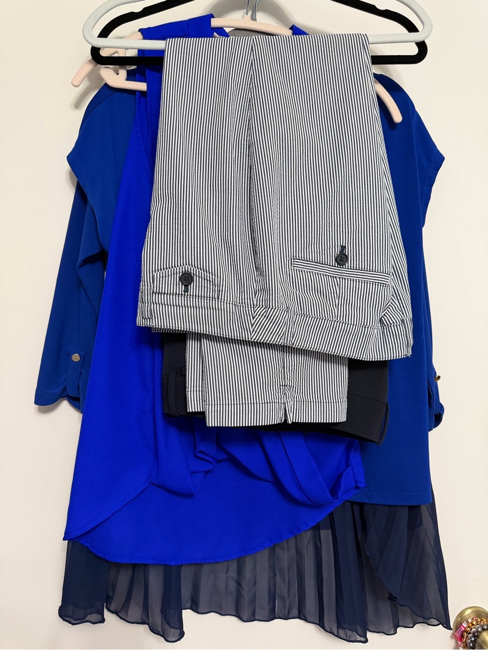 6 Piece Blue Wardrobe Capsule - 4 Medium blouses & 2 size 8P trousers